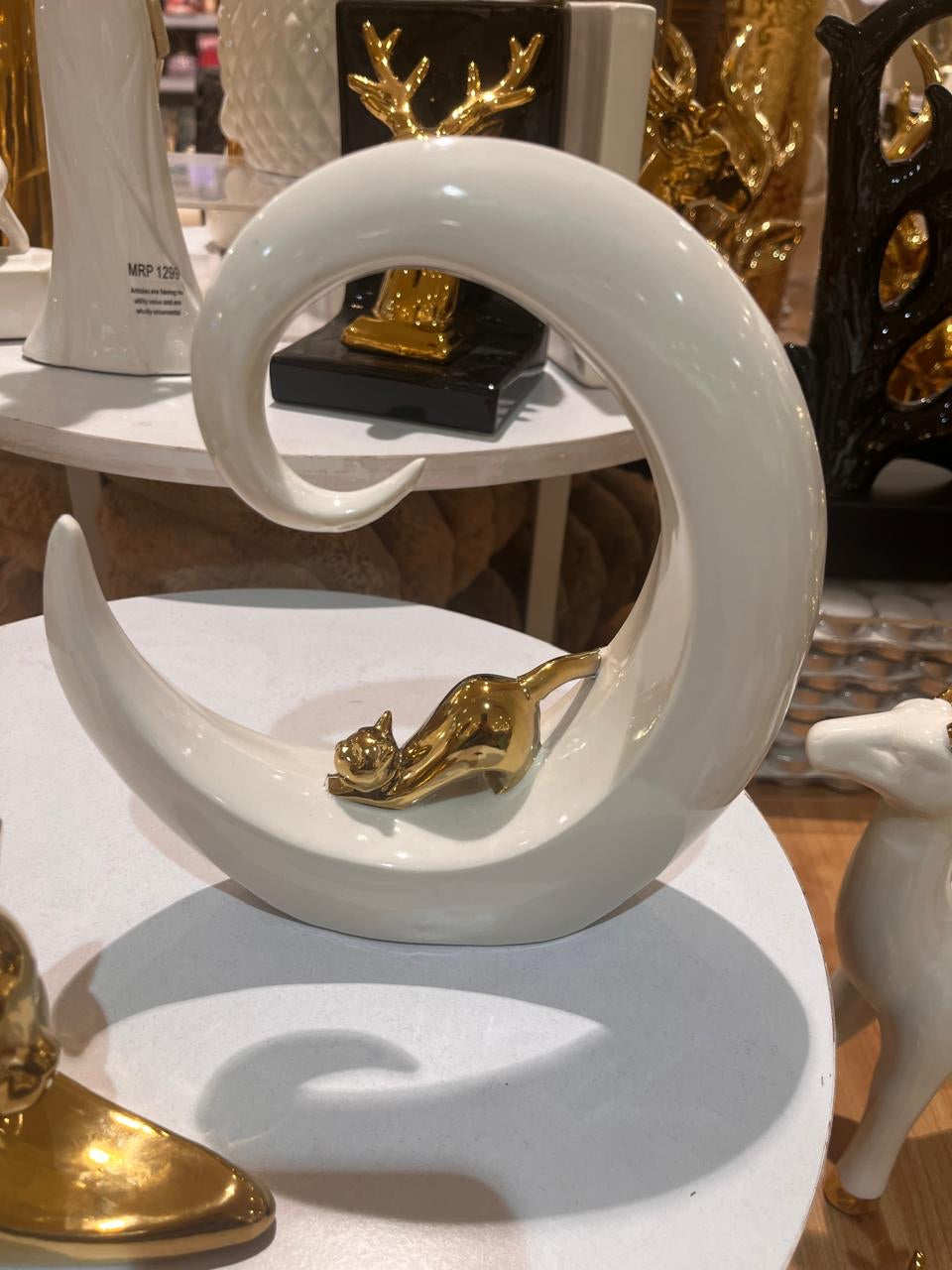 Unisex Loose-fit Crewneck Sweatshirt